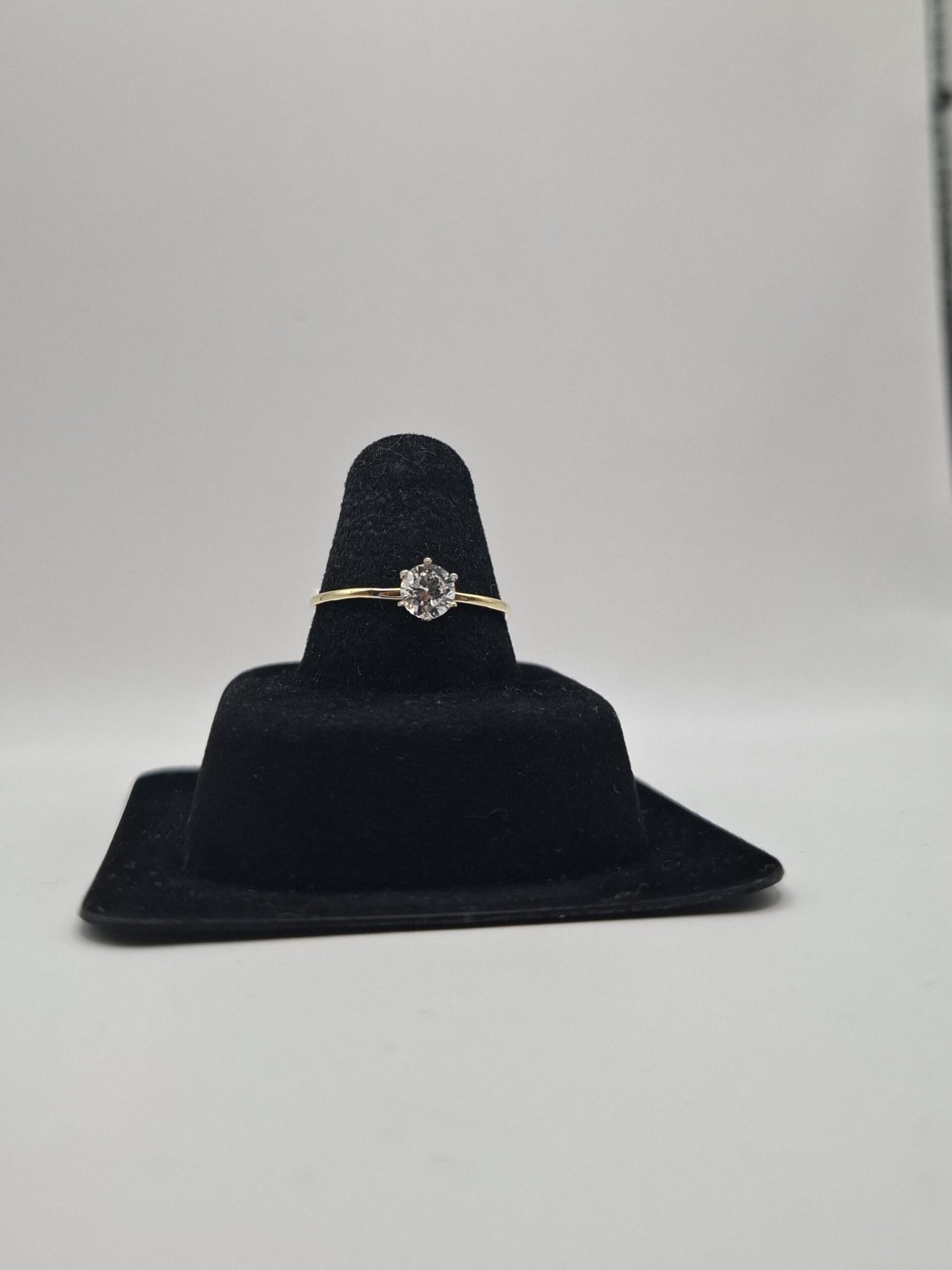 anillo solitario Élysia anillo solitario Élysia